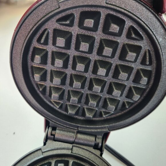 Dash Mini Waffle Maker Dark Red Nonstick Surface Portable Electric Appliance - Picture 4 of 6